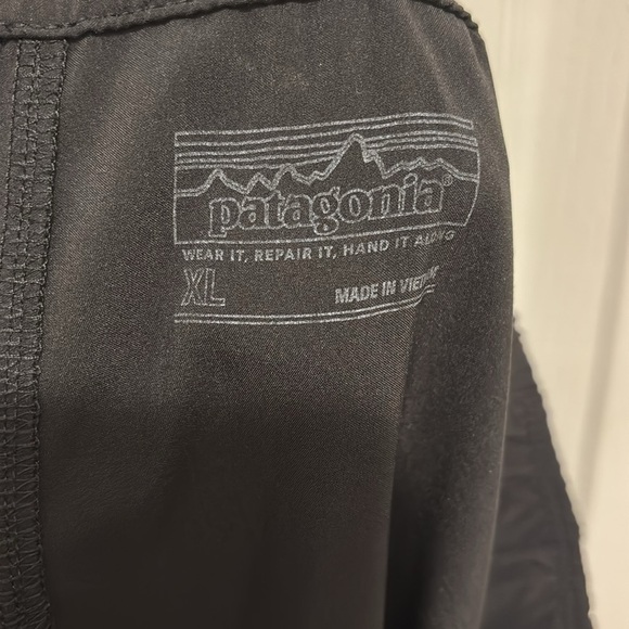 Patagonia joggers - Picture 6 of 7